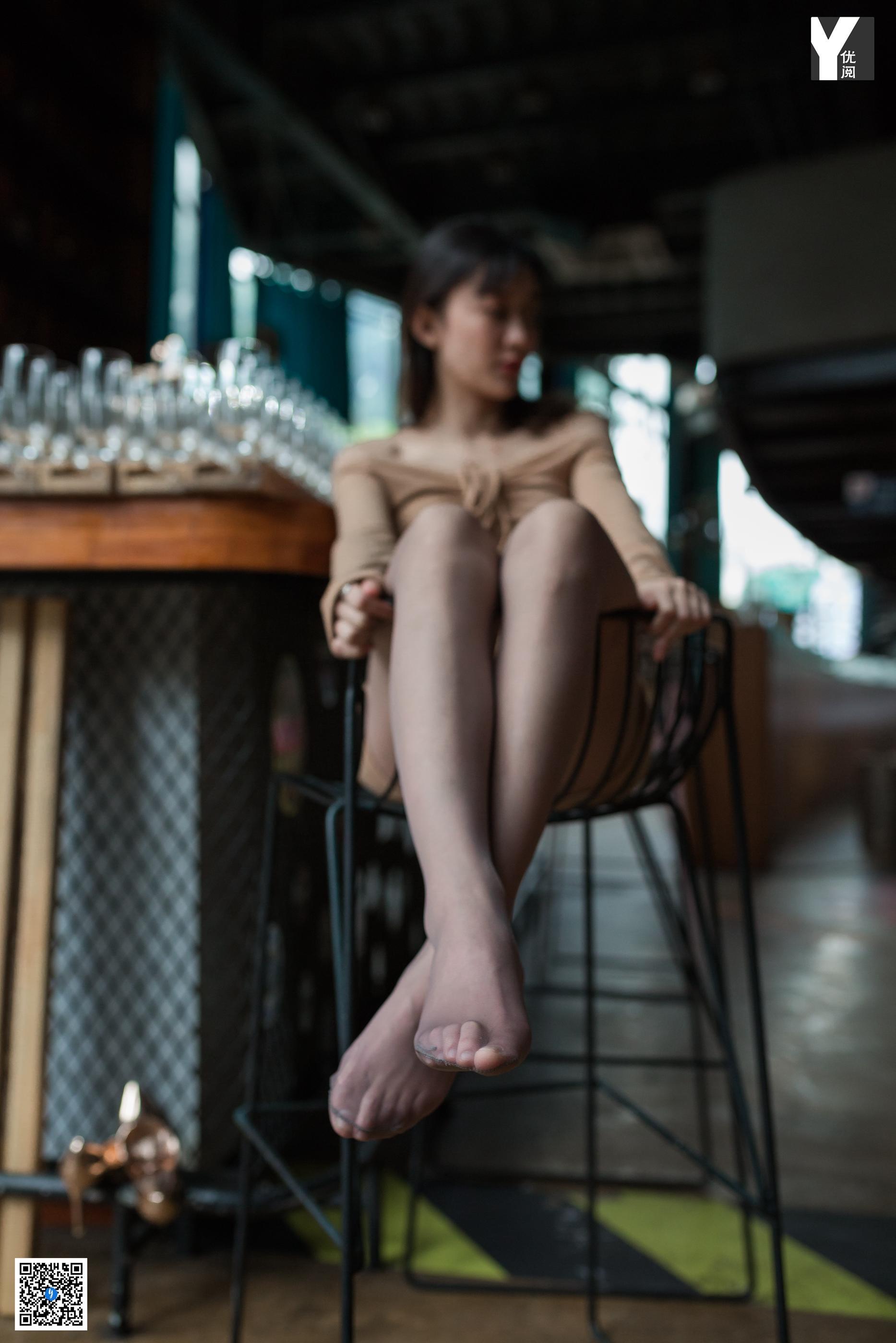 Model: Qiu Qiu, Professional Sexy Contestant